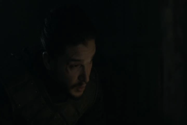 They didn't come here to serve me.
They didn't come here to serve me.