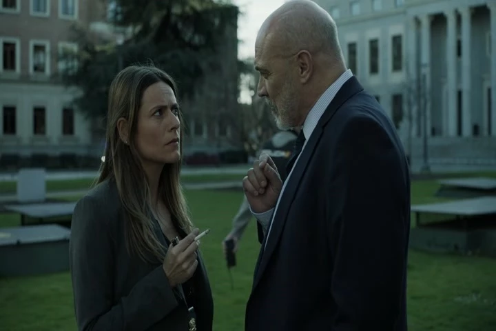Could you stand up for the detective?
