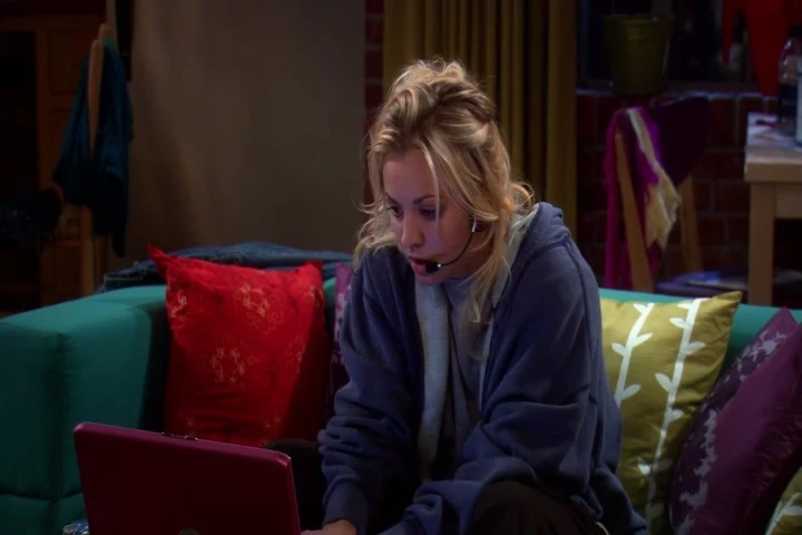 - Hey, Penny?
- Busy.
- Hey, Penny?
- Busy.